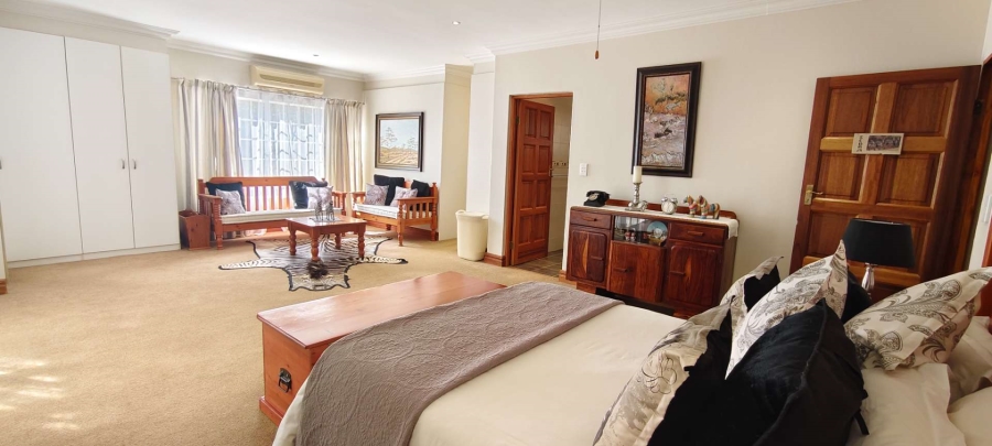 5 Bedroom Property for Sale in Leeupoort Limpopo