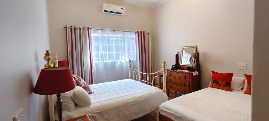 5 Bedroom Property for Sale in Leeupoort Limpopo