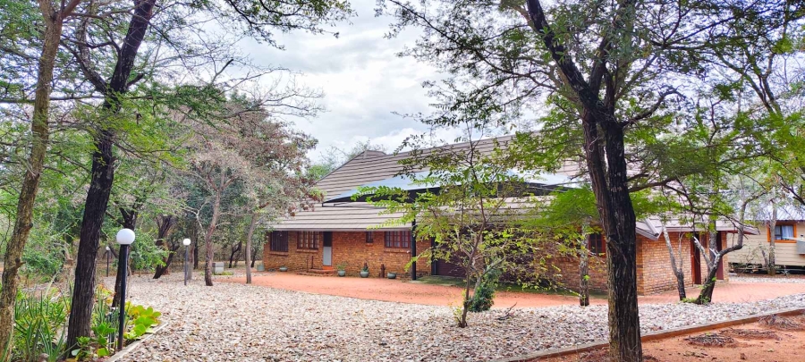1 Bedroom Property for Sale in Leeupoort Limpopo