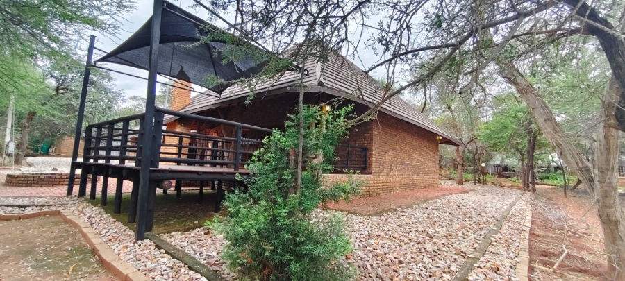 1 Bedroom Property for Sale in Leeupoort Limpopo