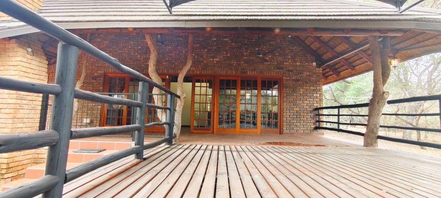 1 Bedroom Property for Sale in Leeupoort Limpopo