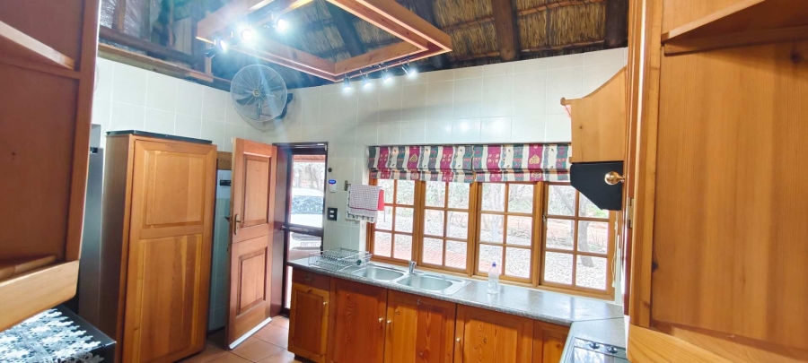 1 Bedroom Property for Sale in Leeupoort Limpopo