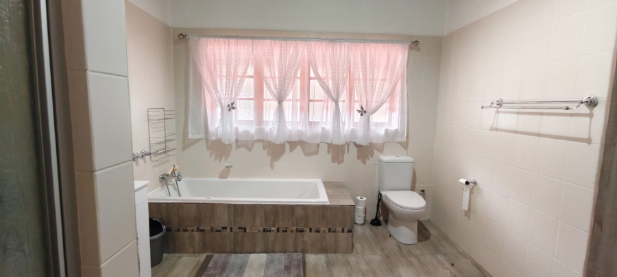 1 Bedroom Property for Sale in Leeupoort Limpopo