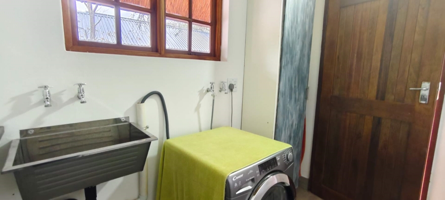 1 Bedroom Property for Sale in Leeupoort Limpopo