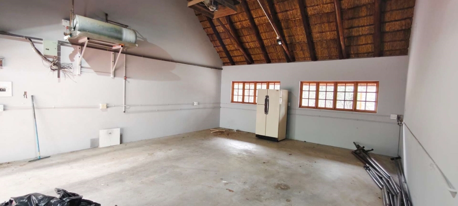 1 Bedroom Property for Sale in Leeupoort Limpopo