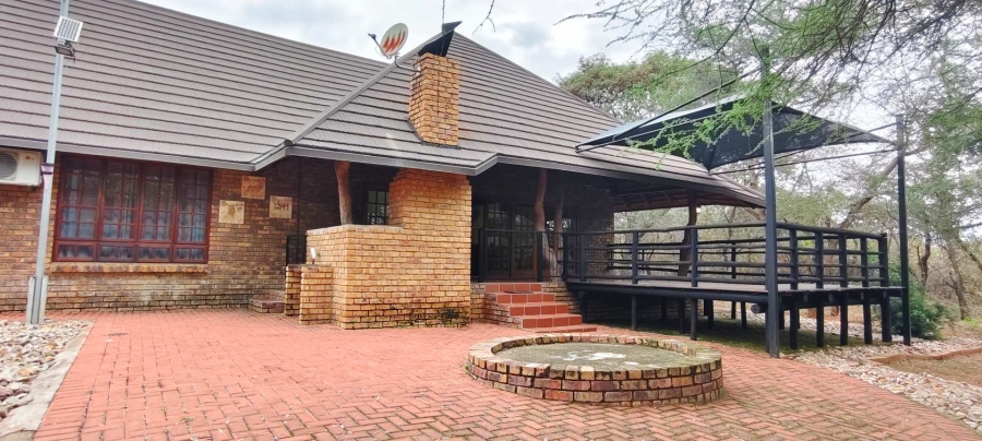 1 Bedroom Property for Sale in Leeupoort Limpopo