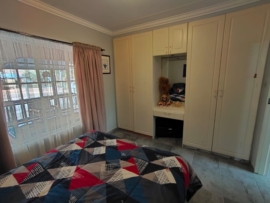 2 Bedroom Property for Sale in Leeupoort Limpopo