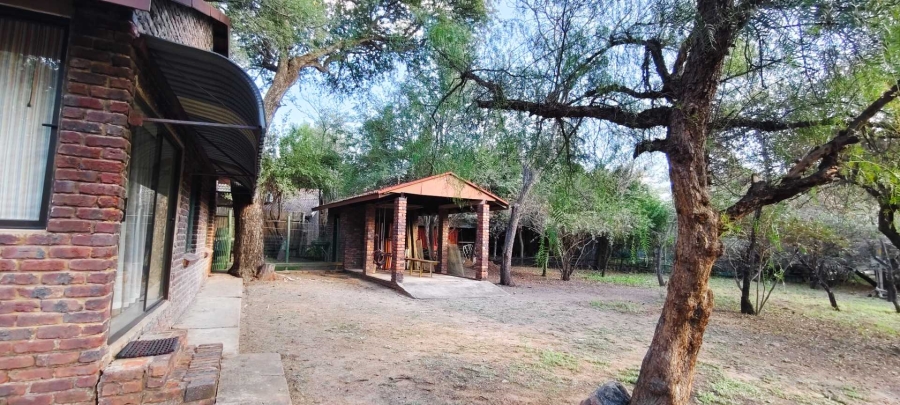 3 Bedroom Property for Sale in Leeupoort Limpopo
