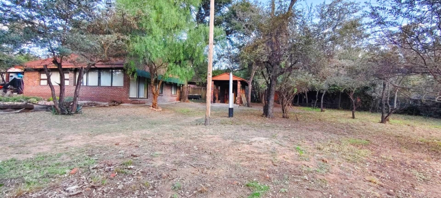 3 Bedroom Property for Sale in Leeupoort Limpopo