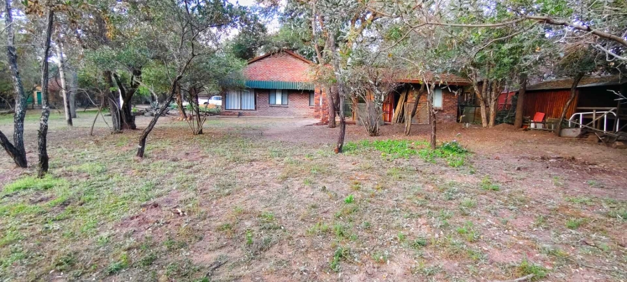 3 Bedroom Property for Sale in Leeupoort Limpopo