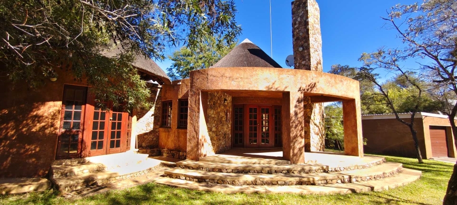 3 Bedroom Property for Sale in Leeupoort Limpopo