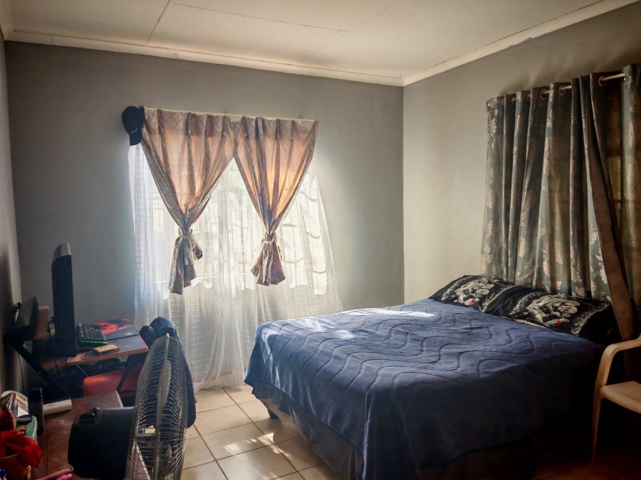 To Let 3 Bedroom Property for Rent in Steelpoort Limpopo