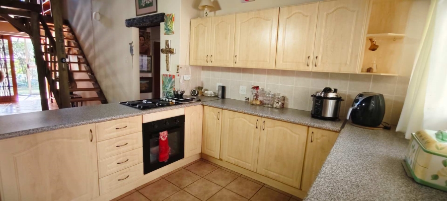 3 Bedroom Property for Sale in Leeupoort Limpopo