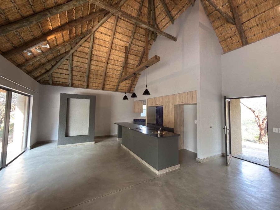 3 Bedroom Property for Sale in Moditlo Wildlife Estate Limpopo