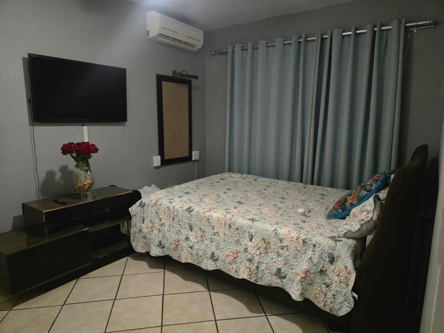 2 Bedroom Property for Sale in Aquapark Limpopo