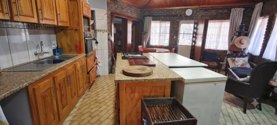 3 Bedroom Property for Sale in Leeupoort Limpopo
