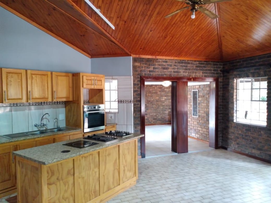 3 Bedroom Property for Sale in Leeupoort Limpopo
