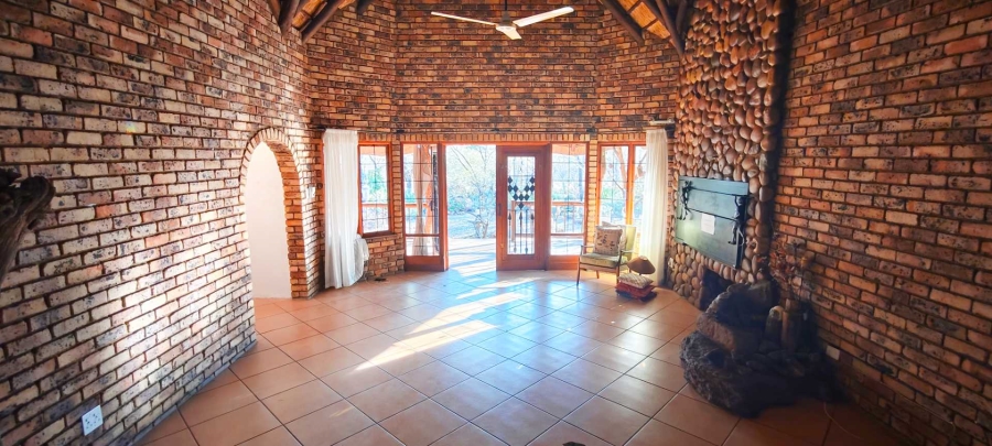 3 Bedroom Property for Sale in Leeupoort Limpopo