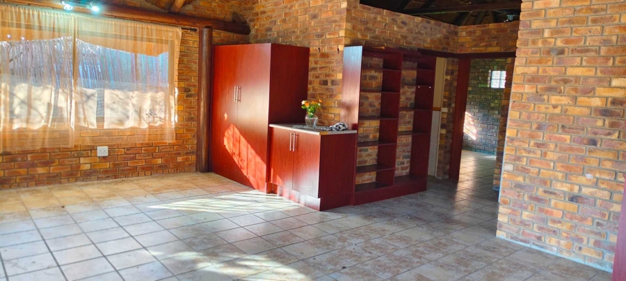 3 Bedroom Property for Sale in Leeupoort Limpopo