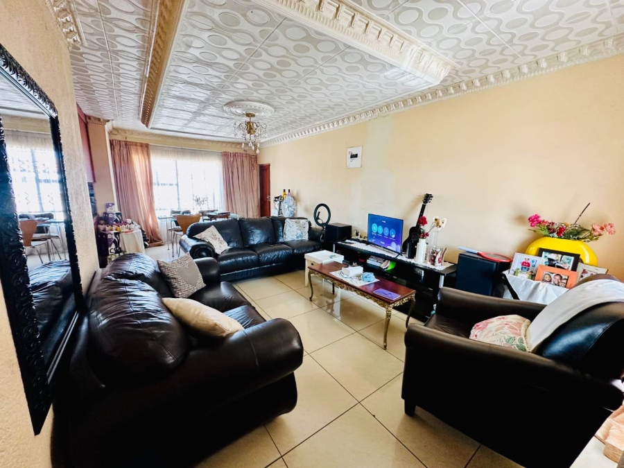3 Bedroom Property for Sale in Mahlasedi Park Limpopo