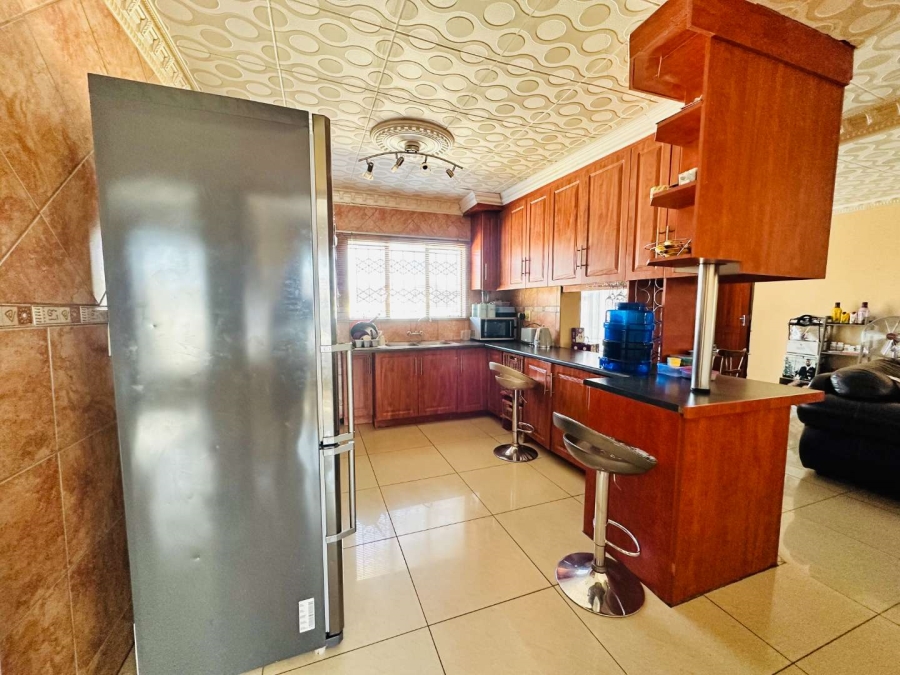 3 Bedroom Property for Sale in Mahlasedi Park Limpopo