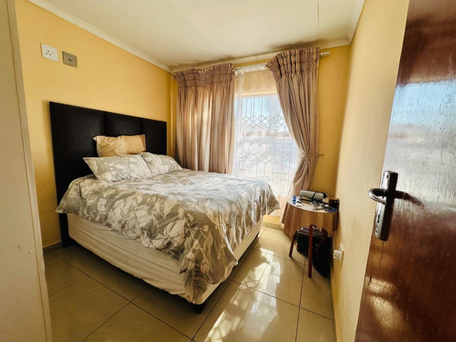 3 Bedroom Property for Sale in Mahlasedi Park Limpopo