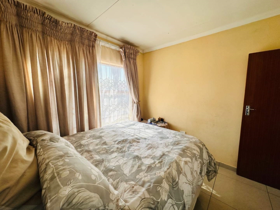 3 Bedroom Property for Sale in Mahlasedi Park Limpopo