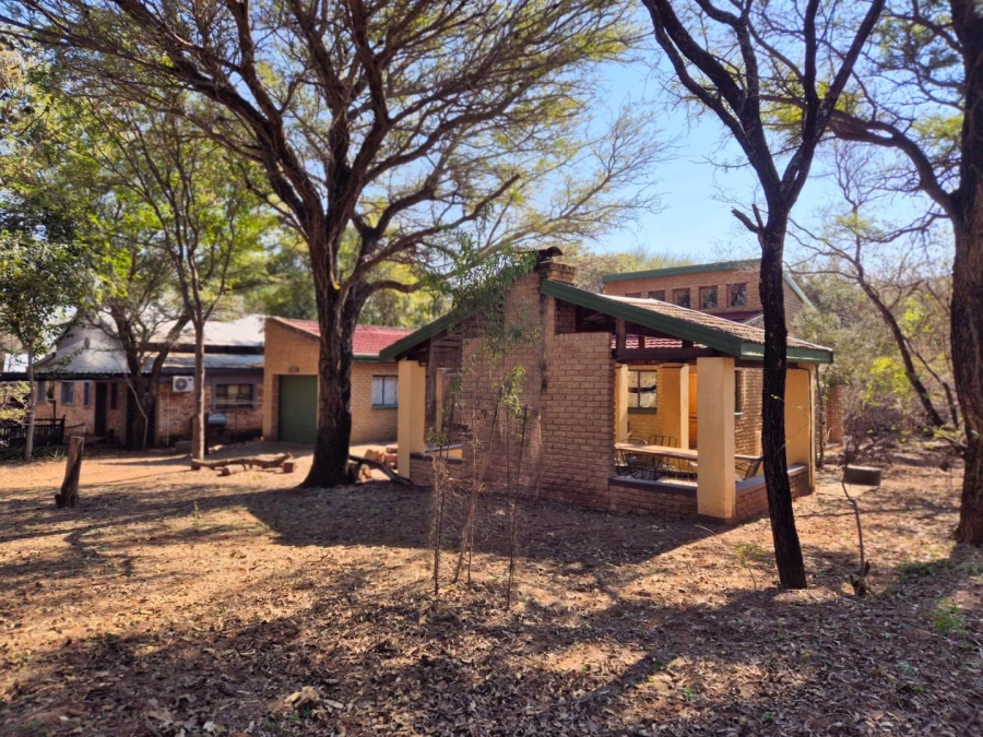 3 Bedroom Property for Sale in Leeupoort Limpopo