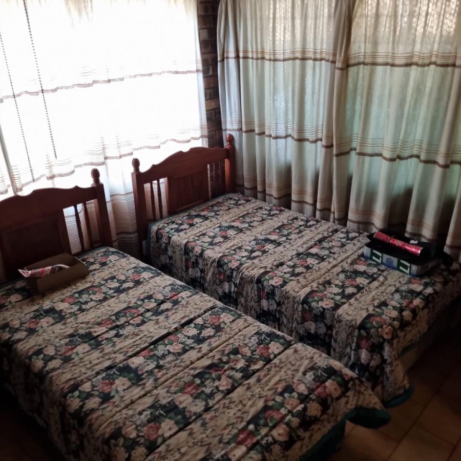 3 Bedroom Property for Sale in Leeupoort Limpopo
