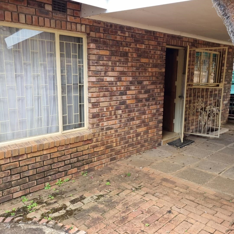 3 Bedroom Property for Sale in Leeupoort Limpopo
