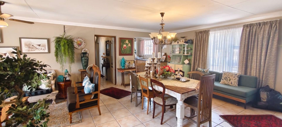 4 Bedroom Property for Sale in Leeupoort Limpopo