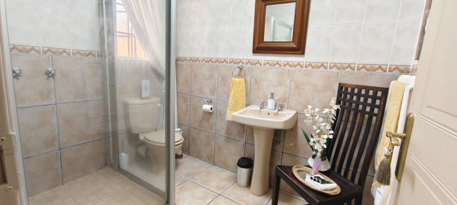 4 Bedroom Property for Sale in Leeupoort Limpopo