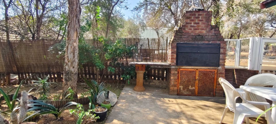 4 Bedroom Property for Sale in Leeupoort Limpopo