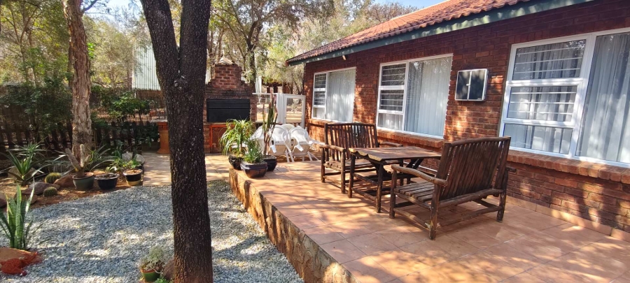 4 Bedroom Property for Sale in Leeupoort Limpopo