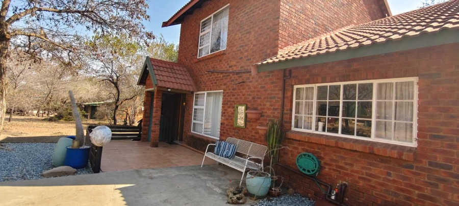 4 Bedroom Property for Sale in Leeupoort Limpopo