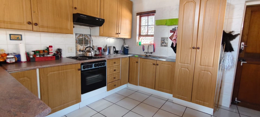 4 Bedroom Property for Sale in Leeupoort Limpopo