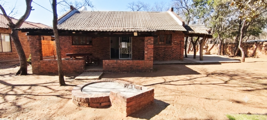 4 Bedroom Property for Sale in Leeupoort Limpopo