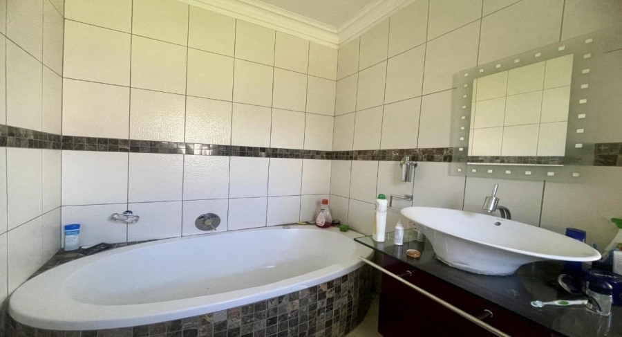 4 Bedroom Property for Sale in Bendor Limpopo