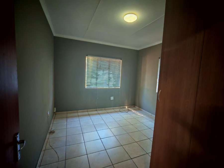 To Let 2 Bedroom Property for Rent in Steelpoort Limpopo