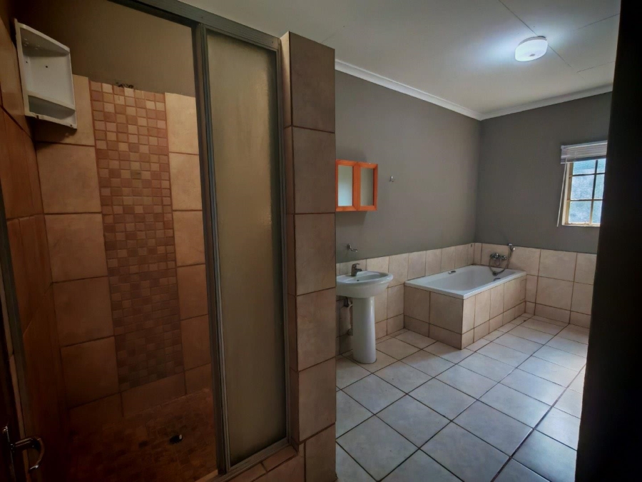 To Let 2 Bedroom Property for Rent in Steelpoort Limpopo