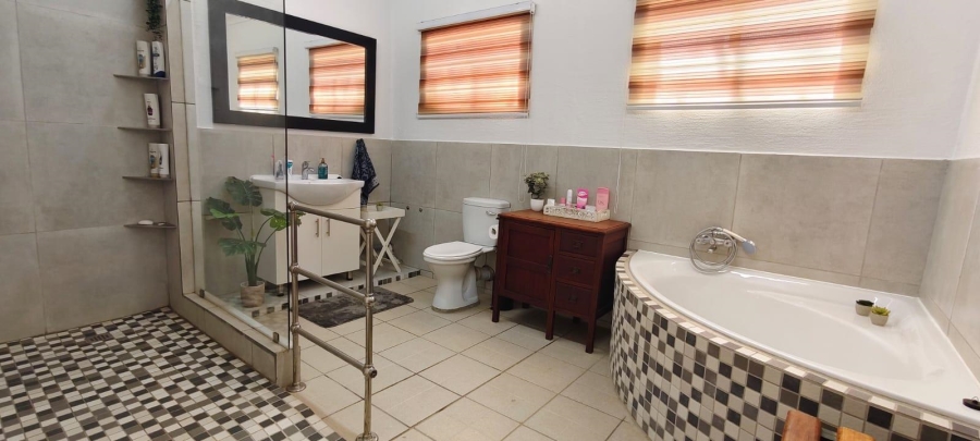 3 Bedroom Property for Sale in Leeupoort Limpopo