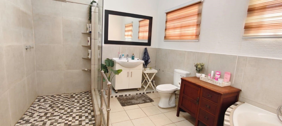 3 Bedroom Property for Sale in Leeupoort Limpopo