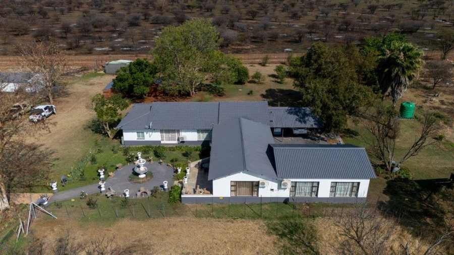 4 Bedroom Property for Sale in Radium Limpopo