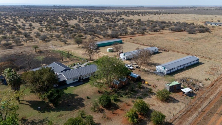 4 Bedroom Property for Sale in Radium Limpopo