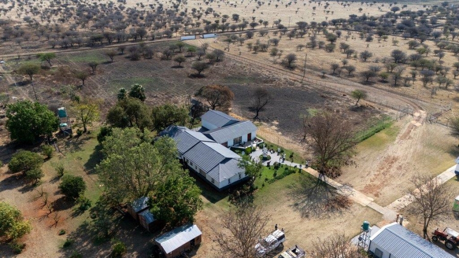4 Bedroom Property for Sale in Radium Limpopo