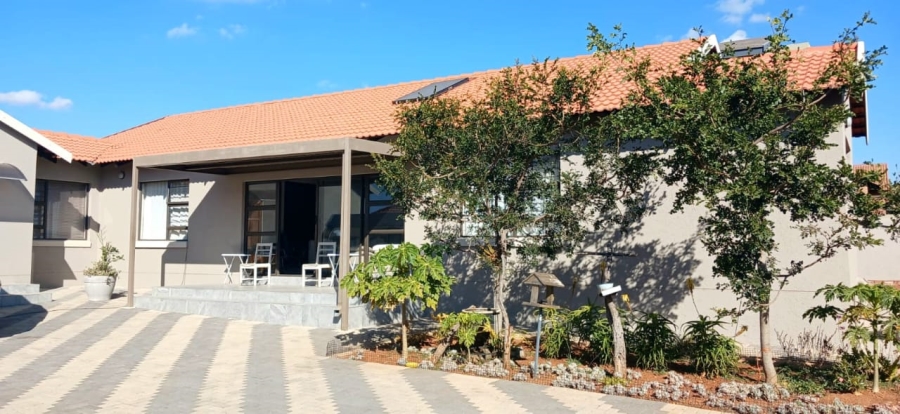 3 Bedroom Property for Sale in Waterberry Country Estate Limpopo