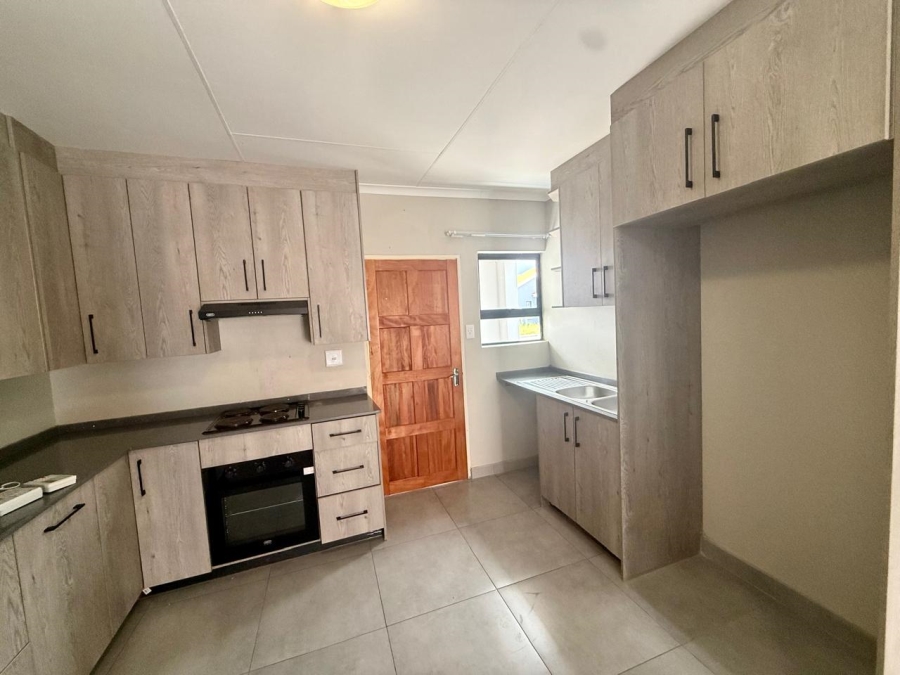 To Let 3 Bedroom Property for Rent in Ivydale A H Limpopo