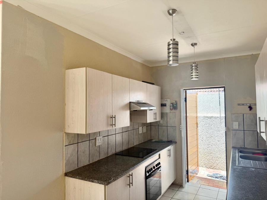 To Let 3 Bedroom Property for Rent in Bendor Limpopo