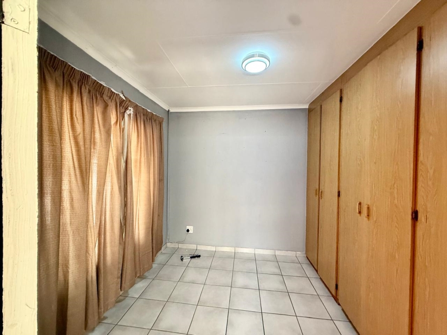 To Let 3 Bedroom Property for Rent in Bendor Limpopo