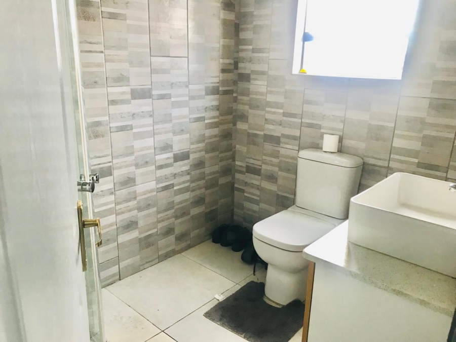 3 Bedroom Property for Sale in Mahlasedi Park Limpopo